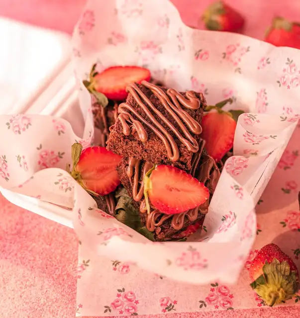 Strawberry Brownie Bento Box